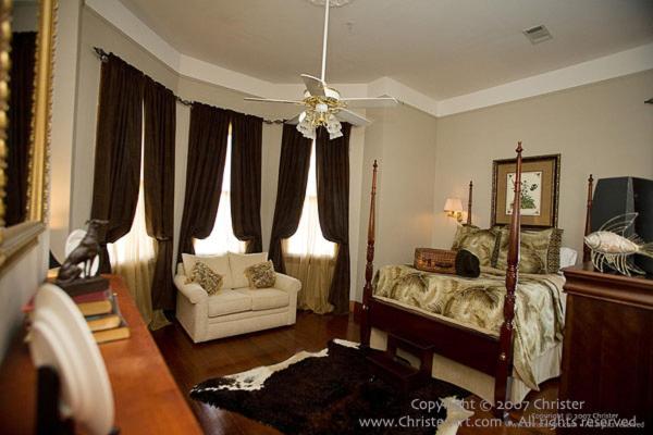Comfort Triple Room interior